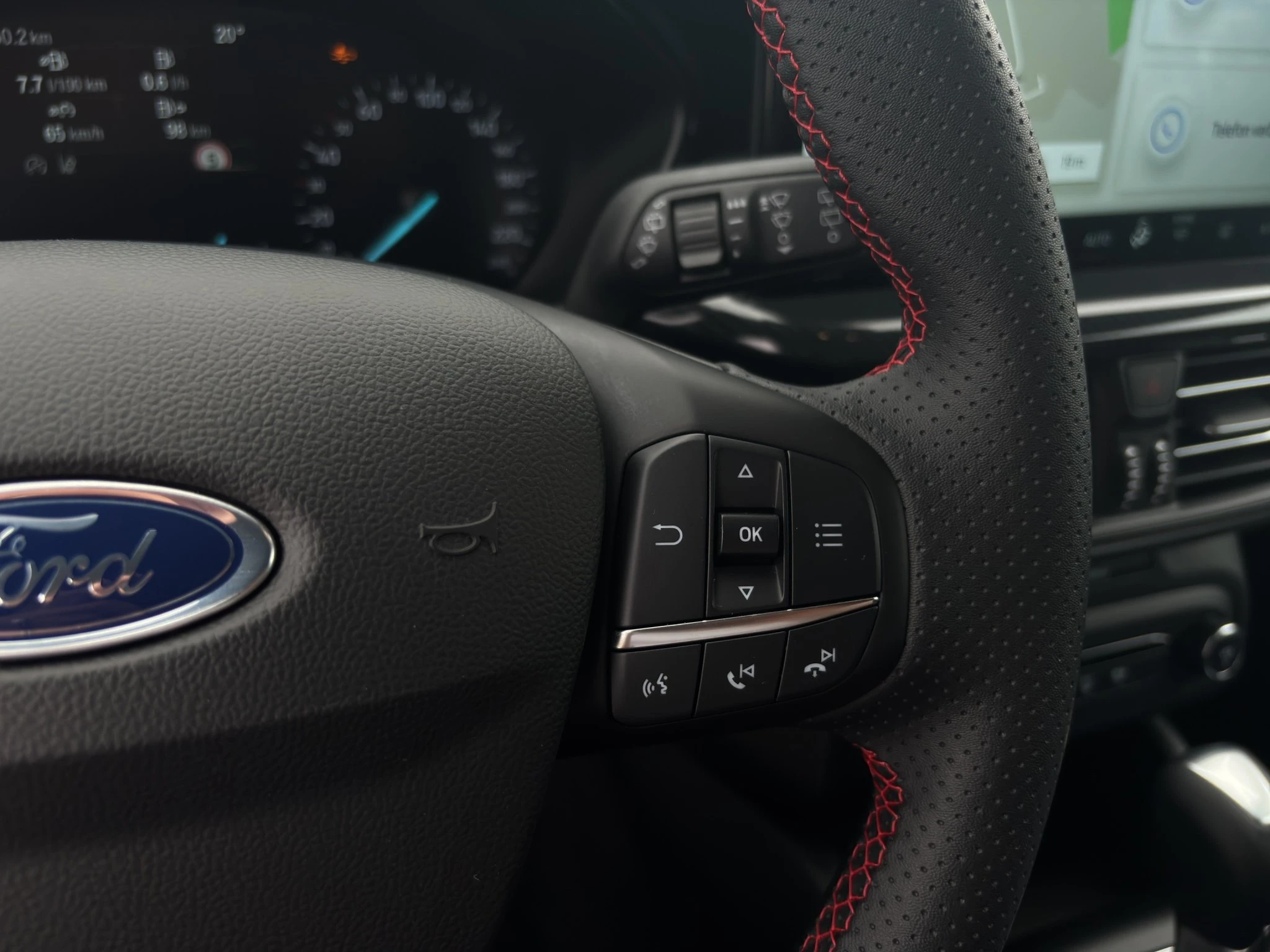 Ford Focus ST-Line Turnier Aut.*ACC*KAM*NAVI*LED*WINTER-PKT.