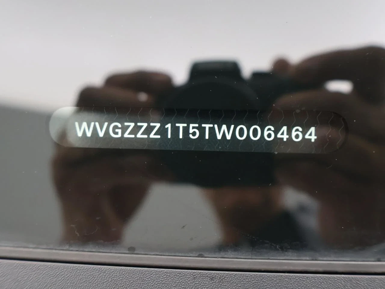 Volkswagen-Touran-image-8