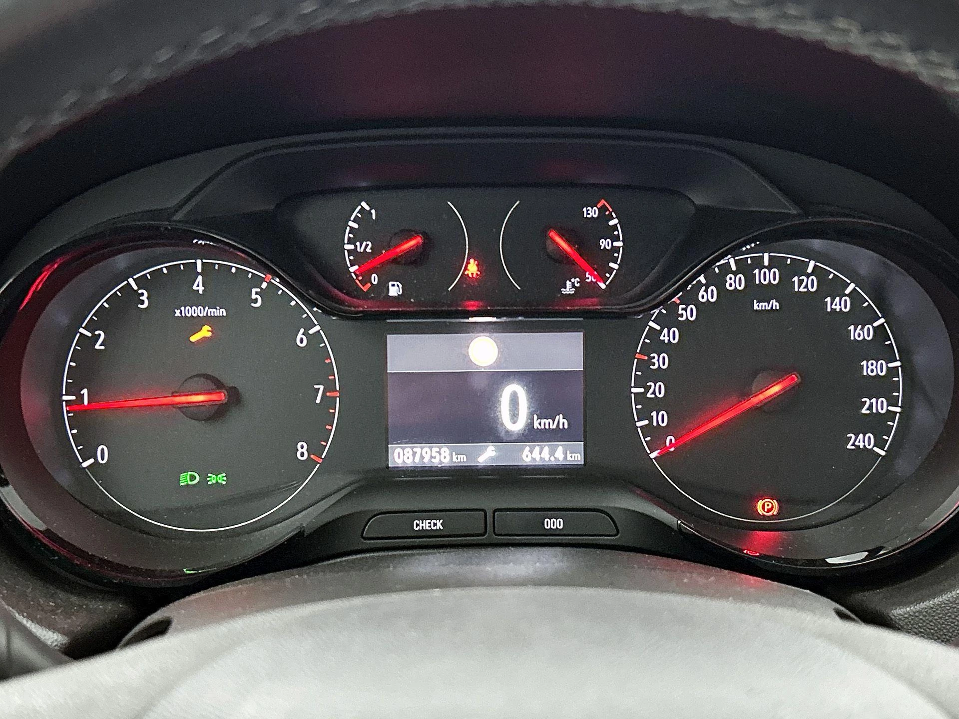 Opel-Grandland X-image-7