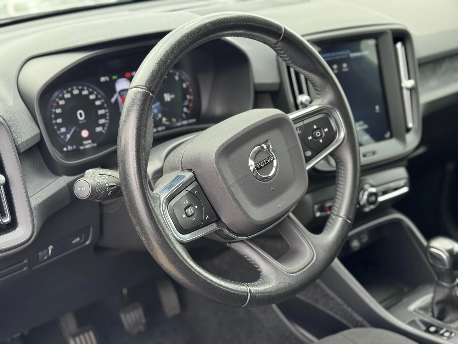 Volvo XC40 T2 Momentum Core