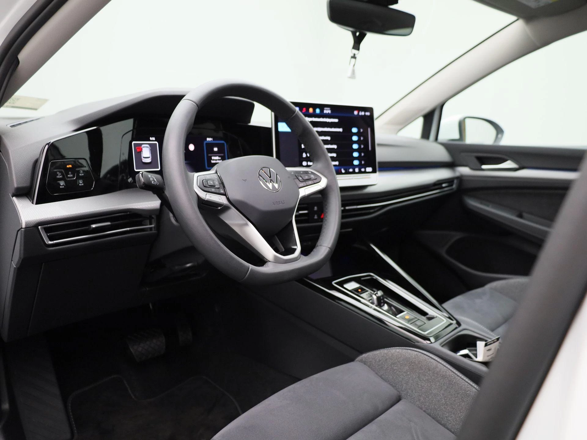 Volkswagen Golf 1.5 eHybrid Style Edition 204 PK|