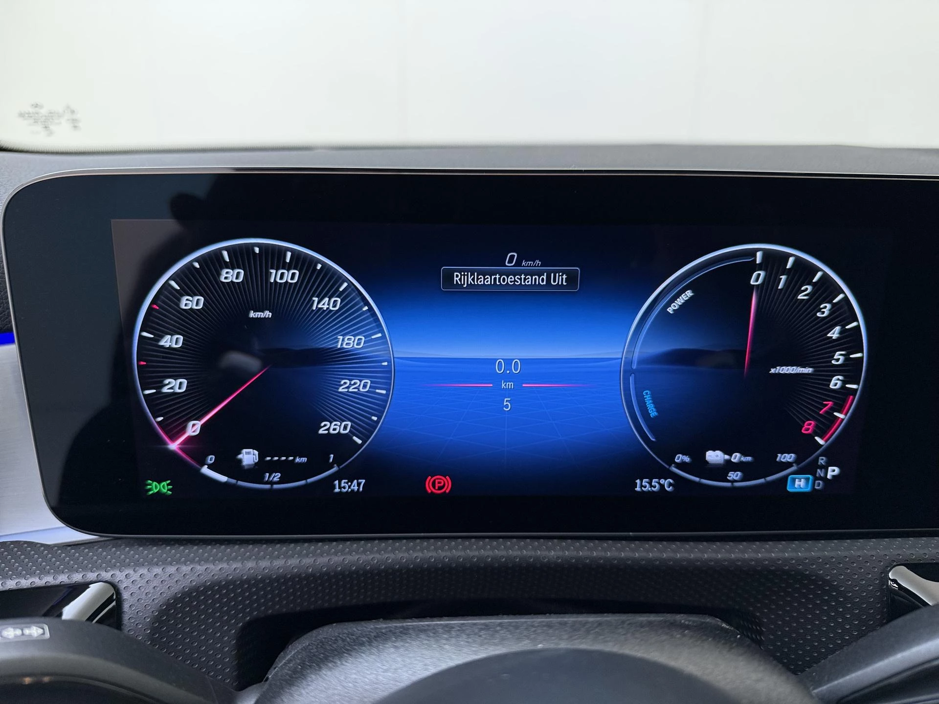 Mercedes-Benz-A-Klasse-image-11