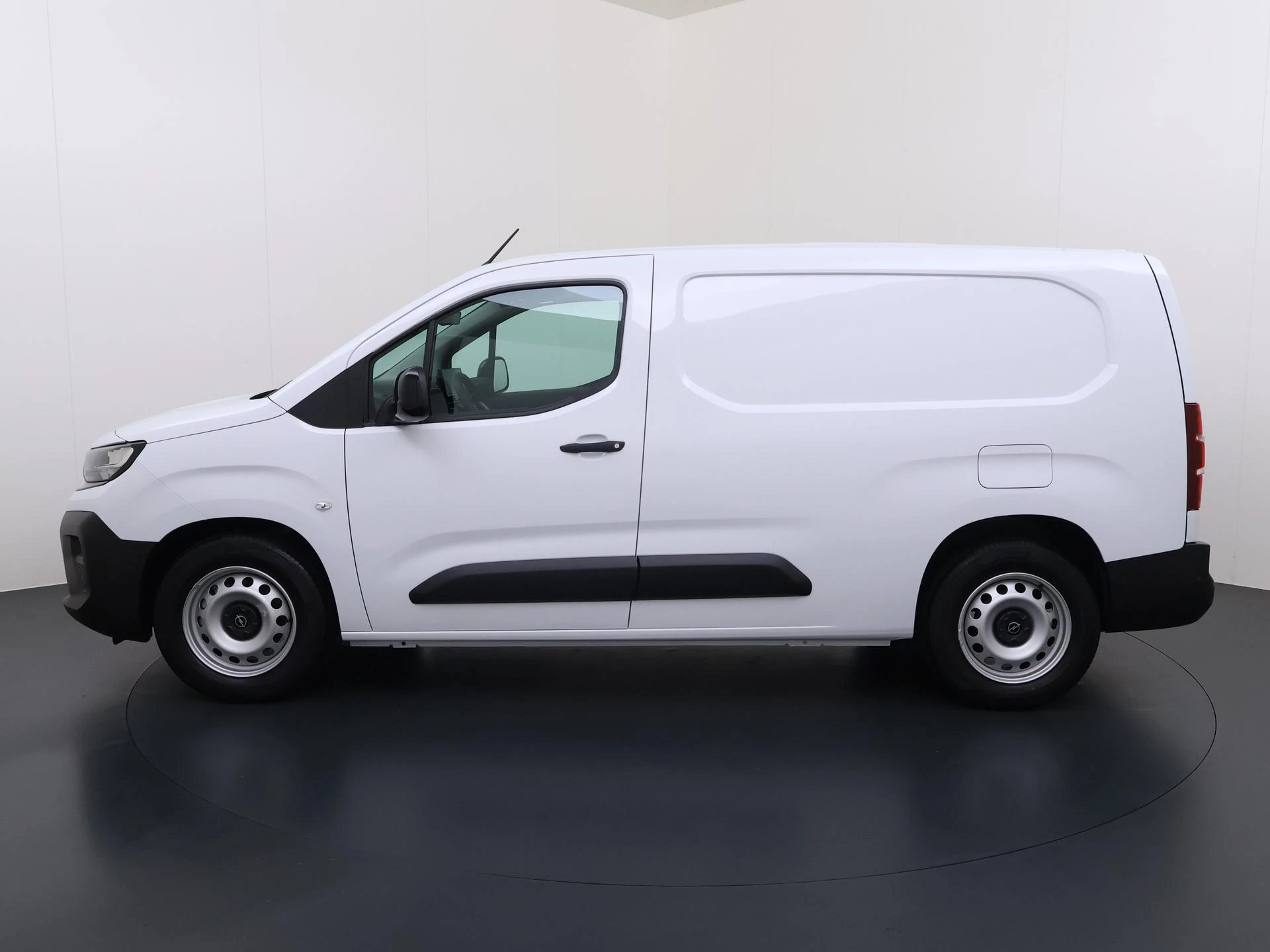 Opel-Combo-e-image-1