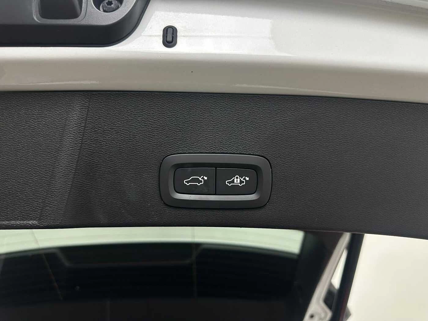 Volvo-XC40-image-11