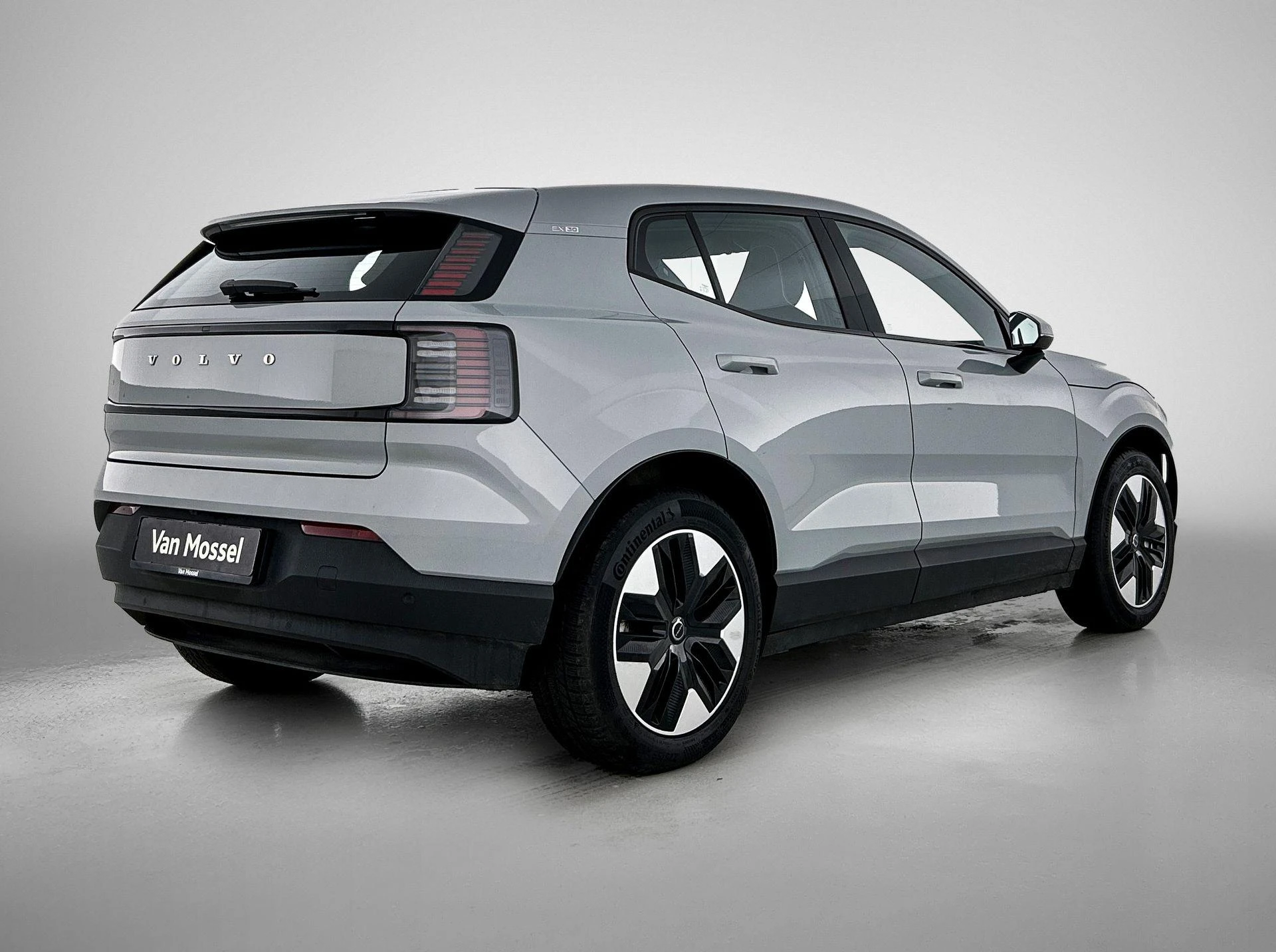 Volvo-EX30-image-3
