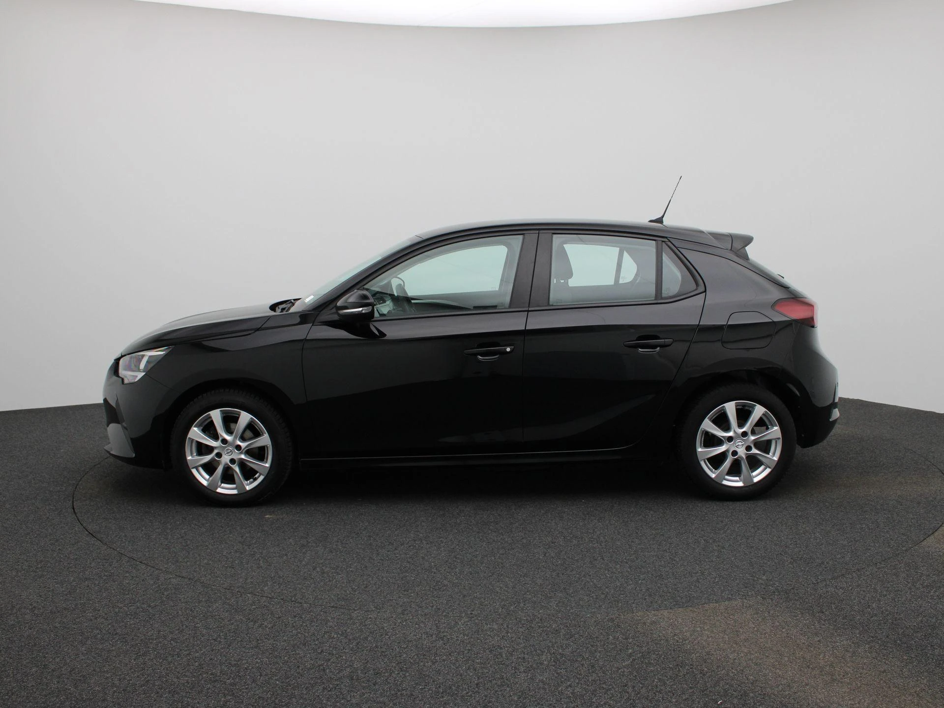 Opel-Corsa-image-3