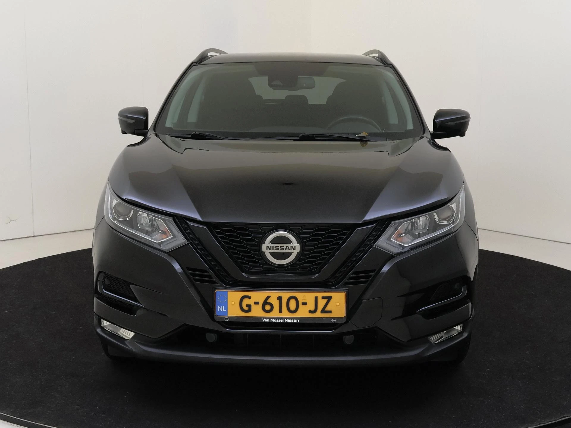 Nissan-QASHQAI-image-5