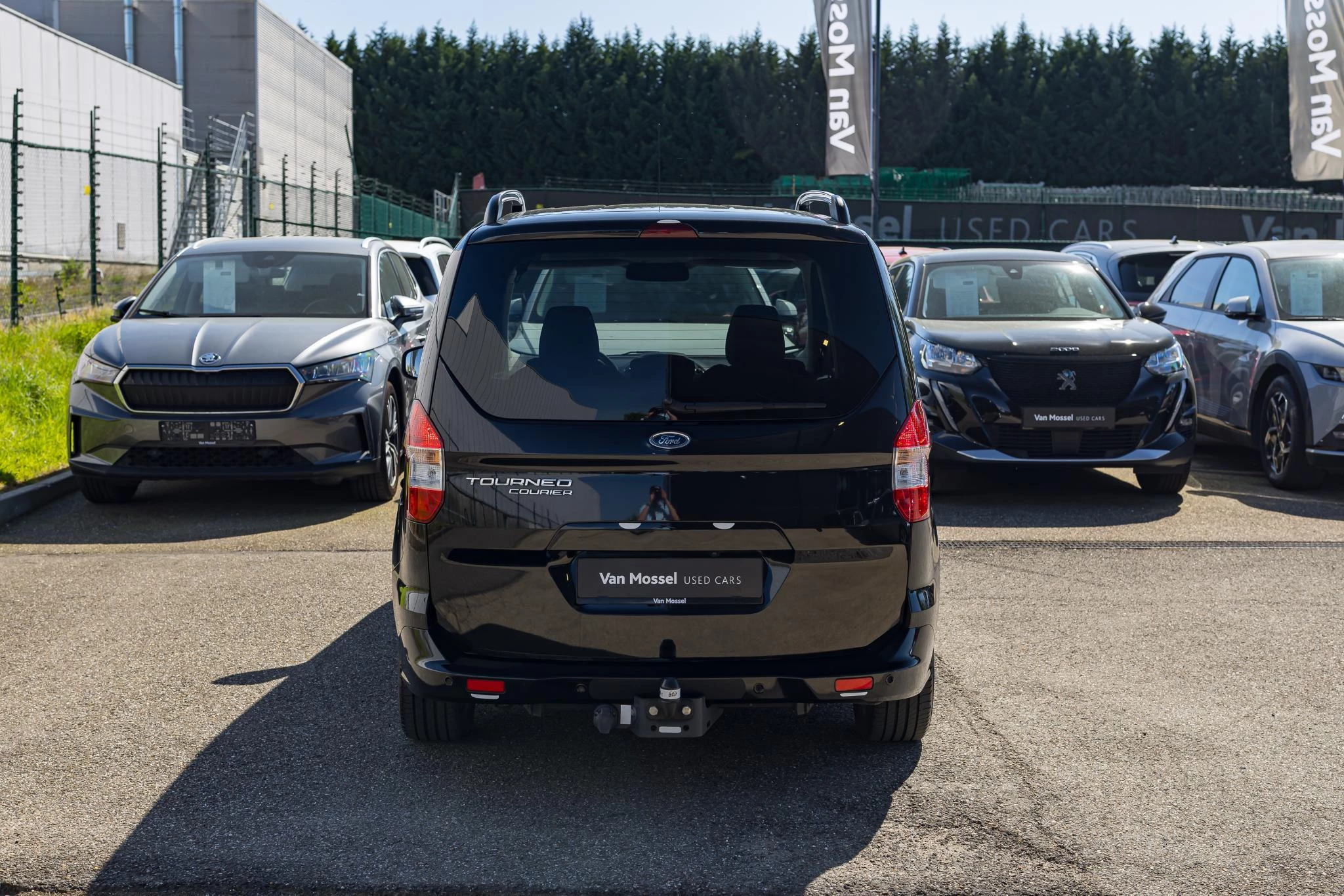 Ford Tourneo 1.5 TDCi 75kW Ambiente