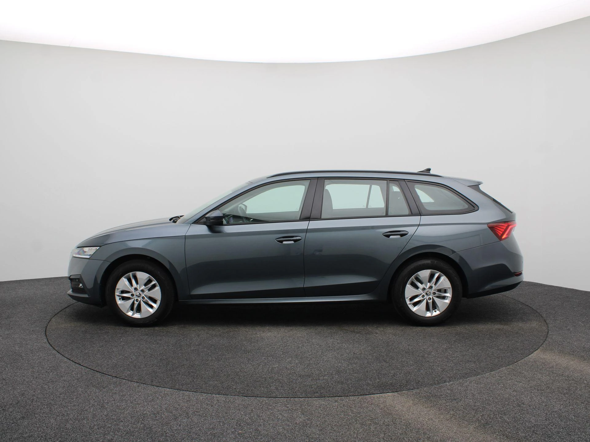 Škoda-Octavia-image-3