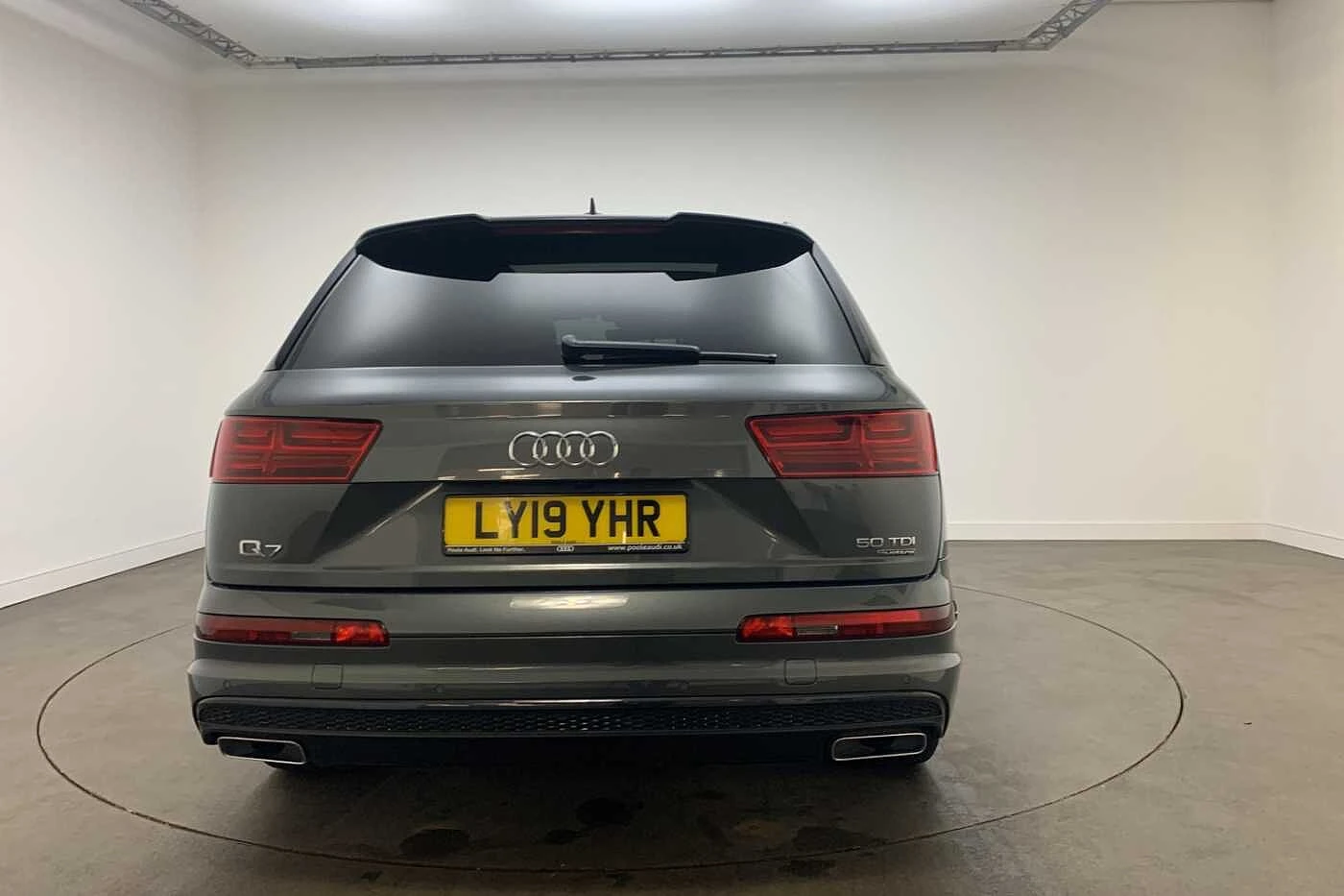 Audi-Q7-image-34