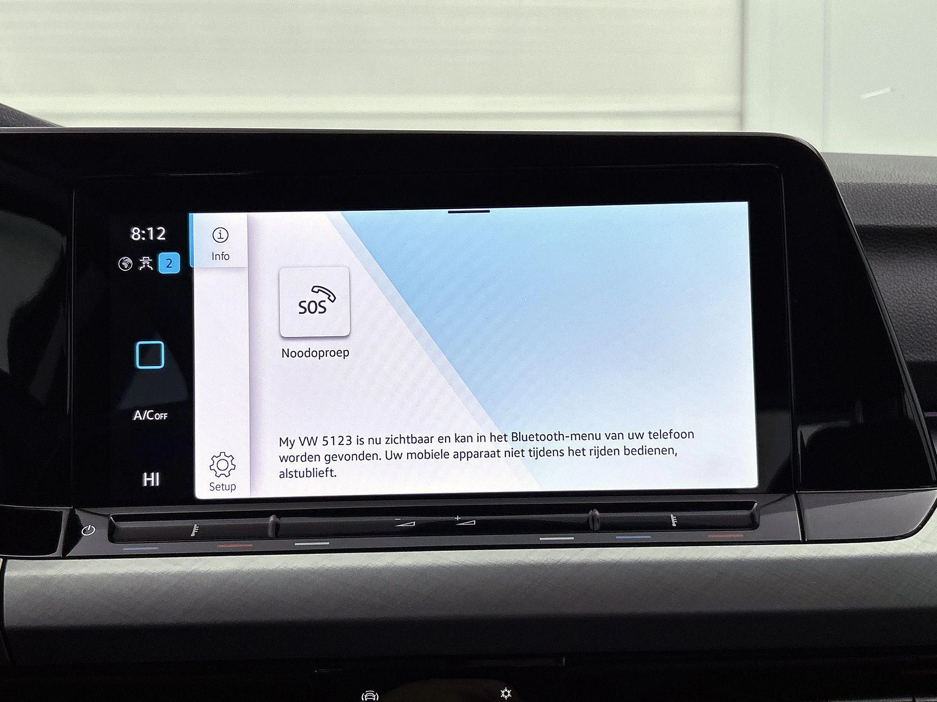 Volkswagen-Golf-image-11