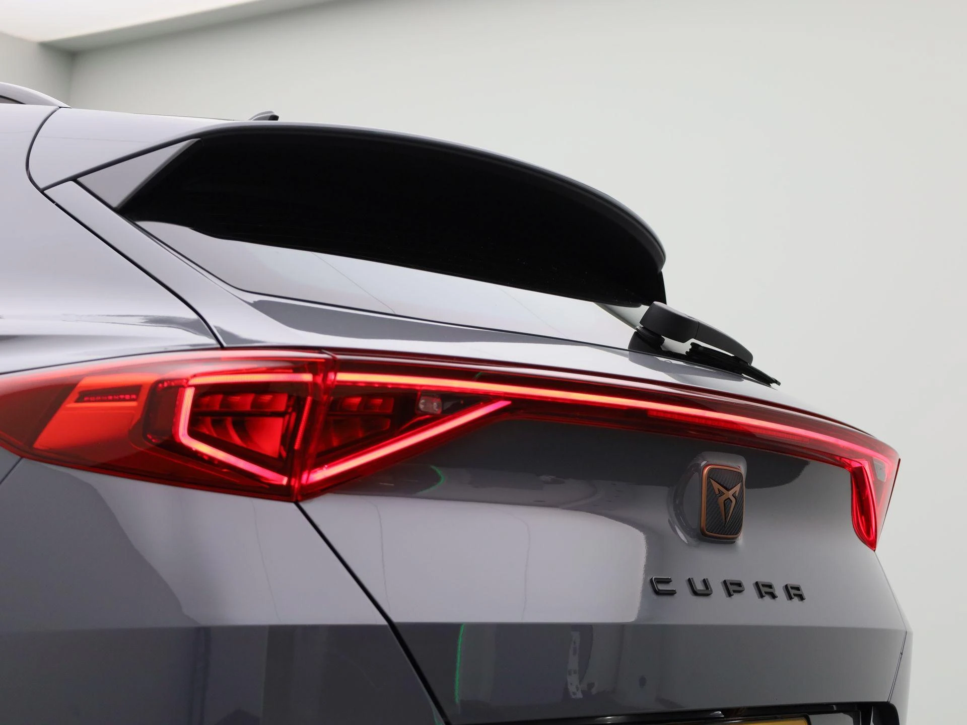 CUPRA Formentor 1.4 e-Hybrid Business 204 PK