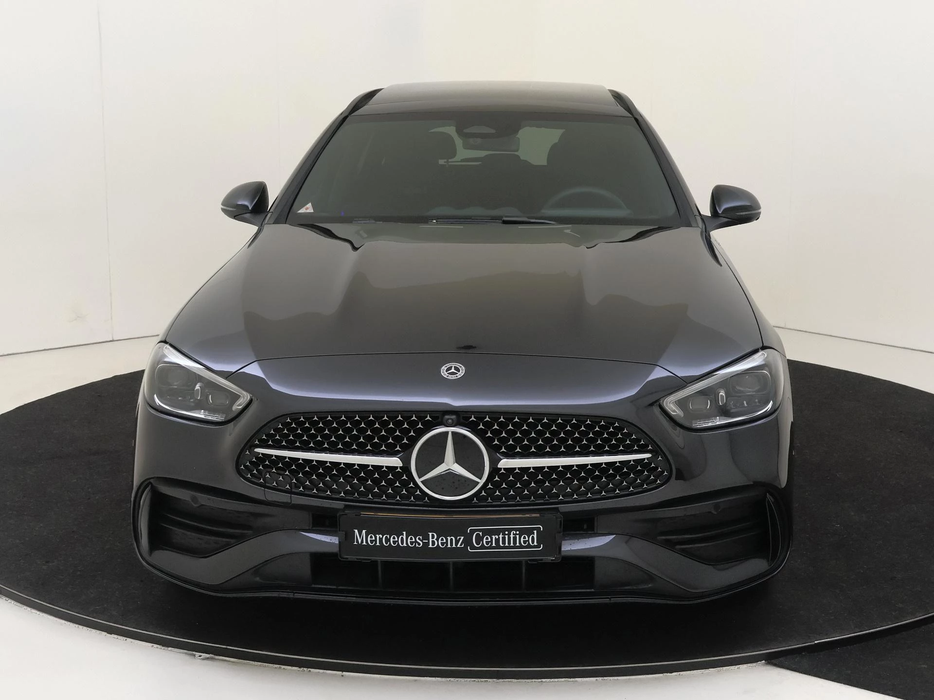 Mercedes-Benz-C-Klasse-image-7