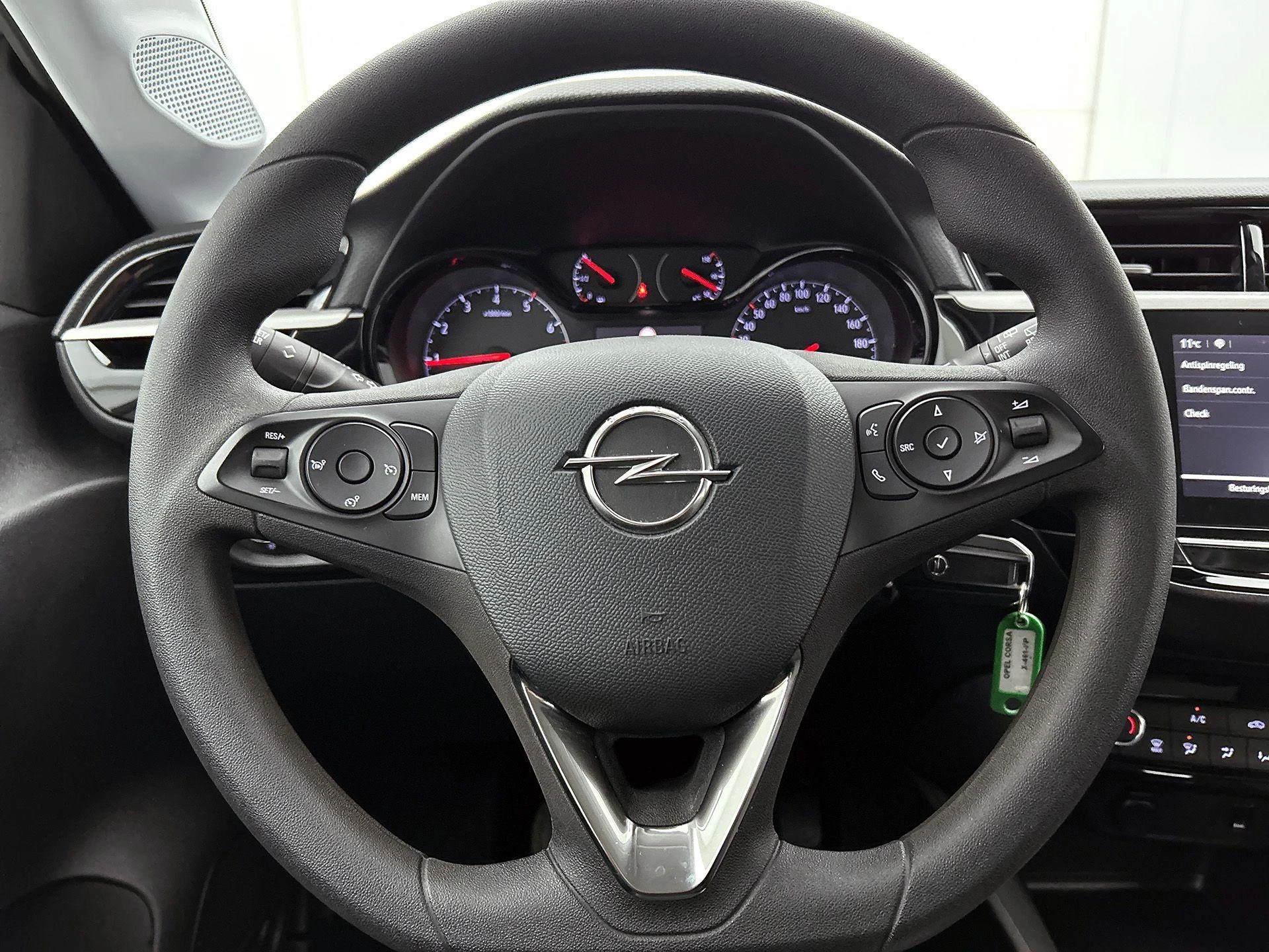 Opel-Corsa-image-27
