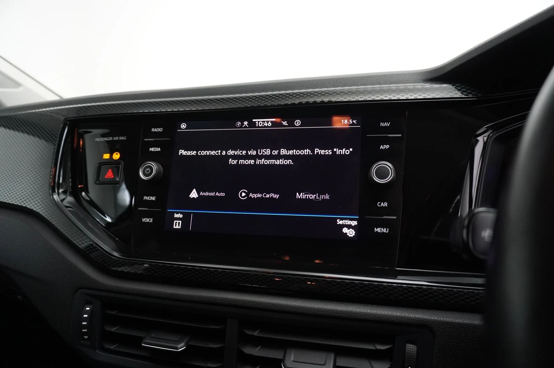 Volkswagen-Polo-image-26