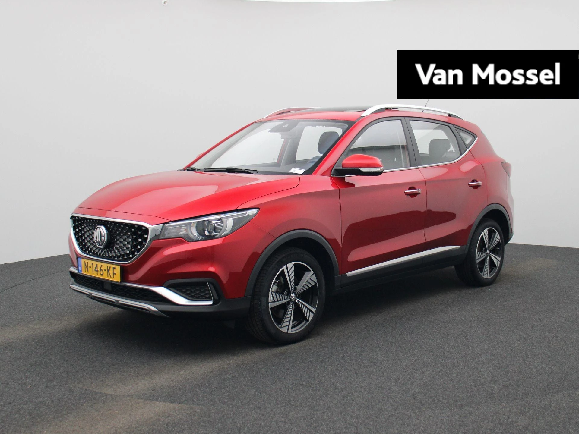 MG-ZS EV-image-0