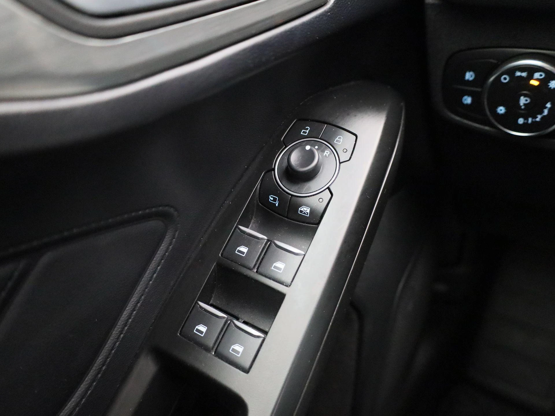 Ford-Focus-image-18