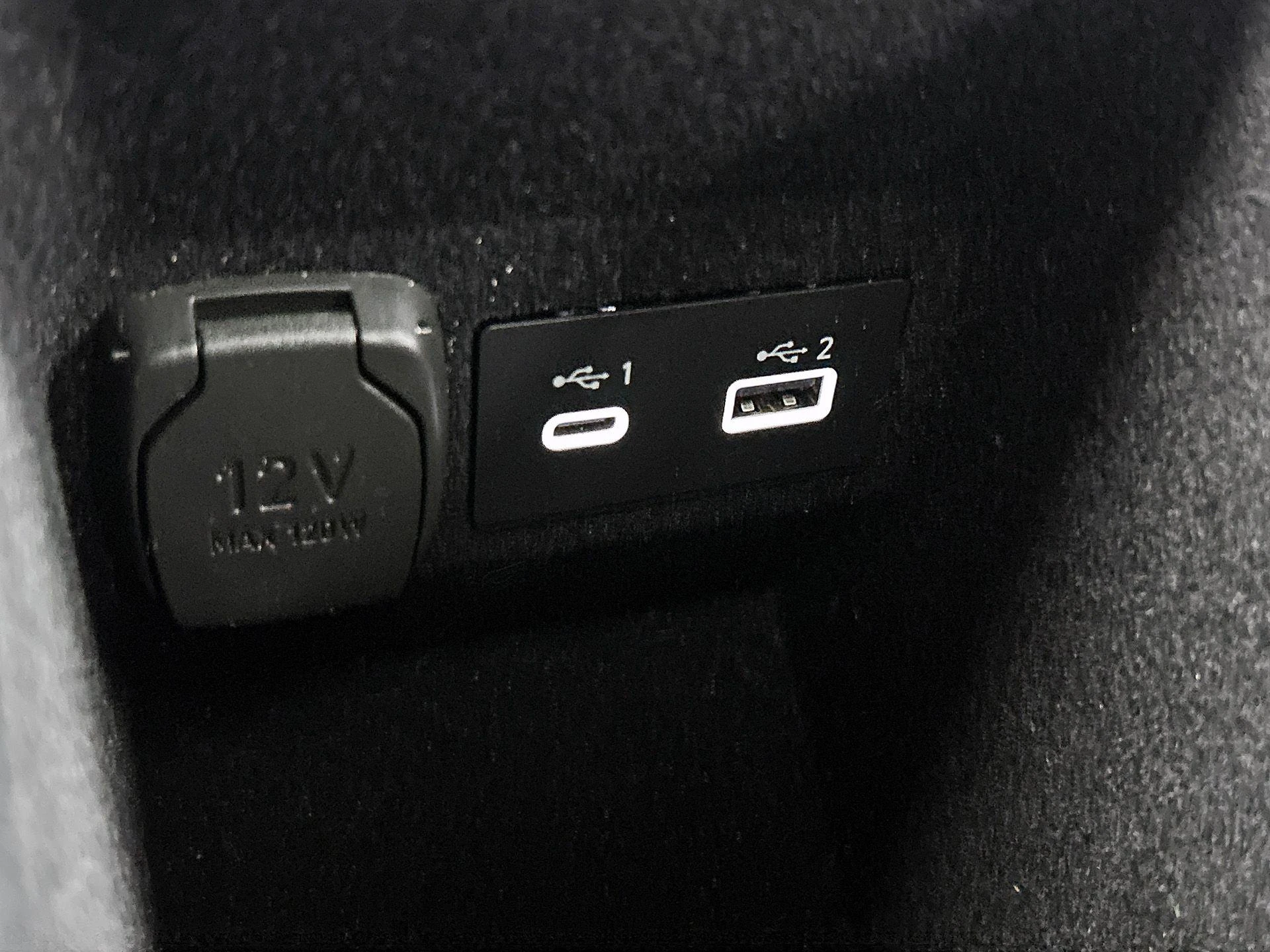 Lynk & Co-01-image-48