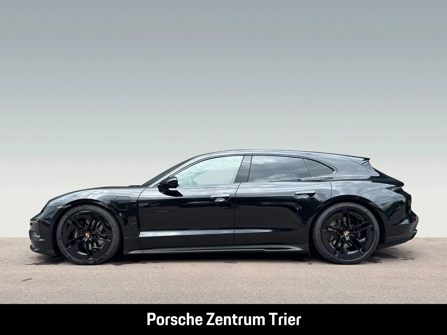 Porsche Taycan Sport Turismo Black Edition HA-Lenkung black edition