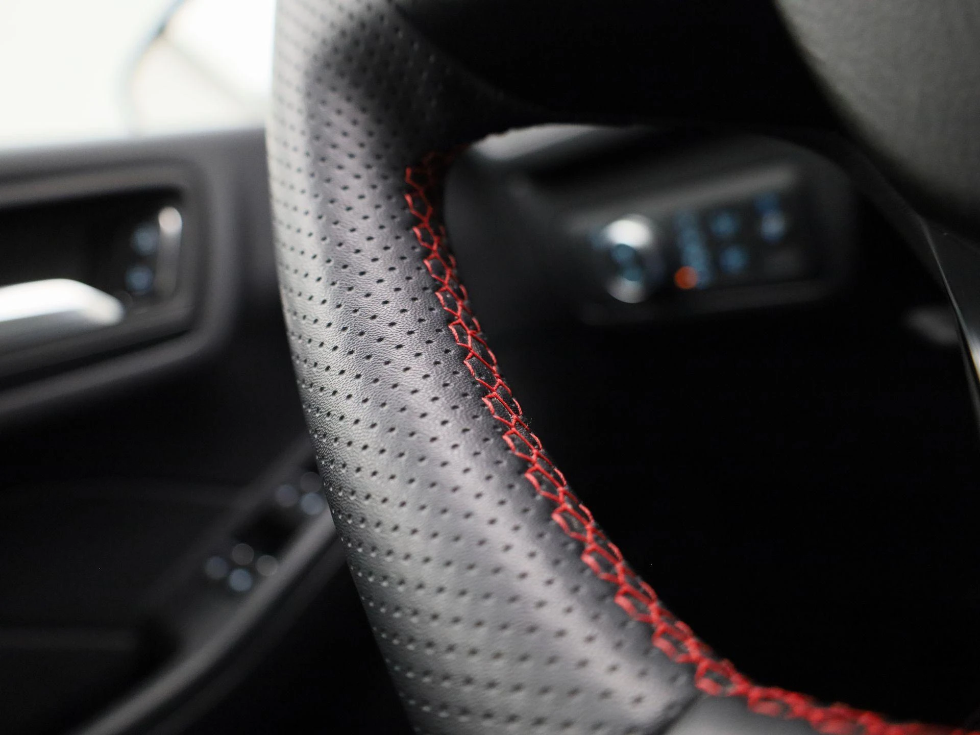 Ford-Kuga-image-26