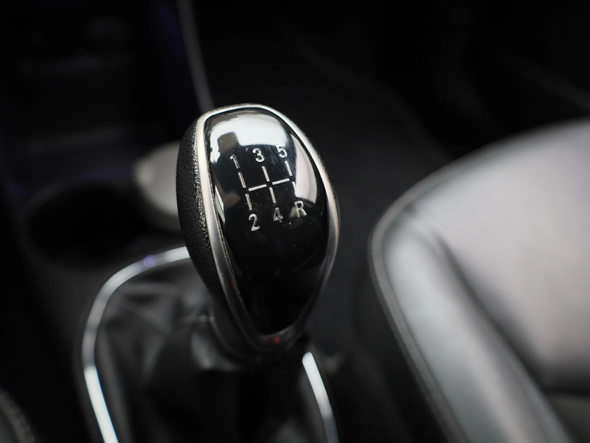 Opel-KARL-image-21