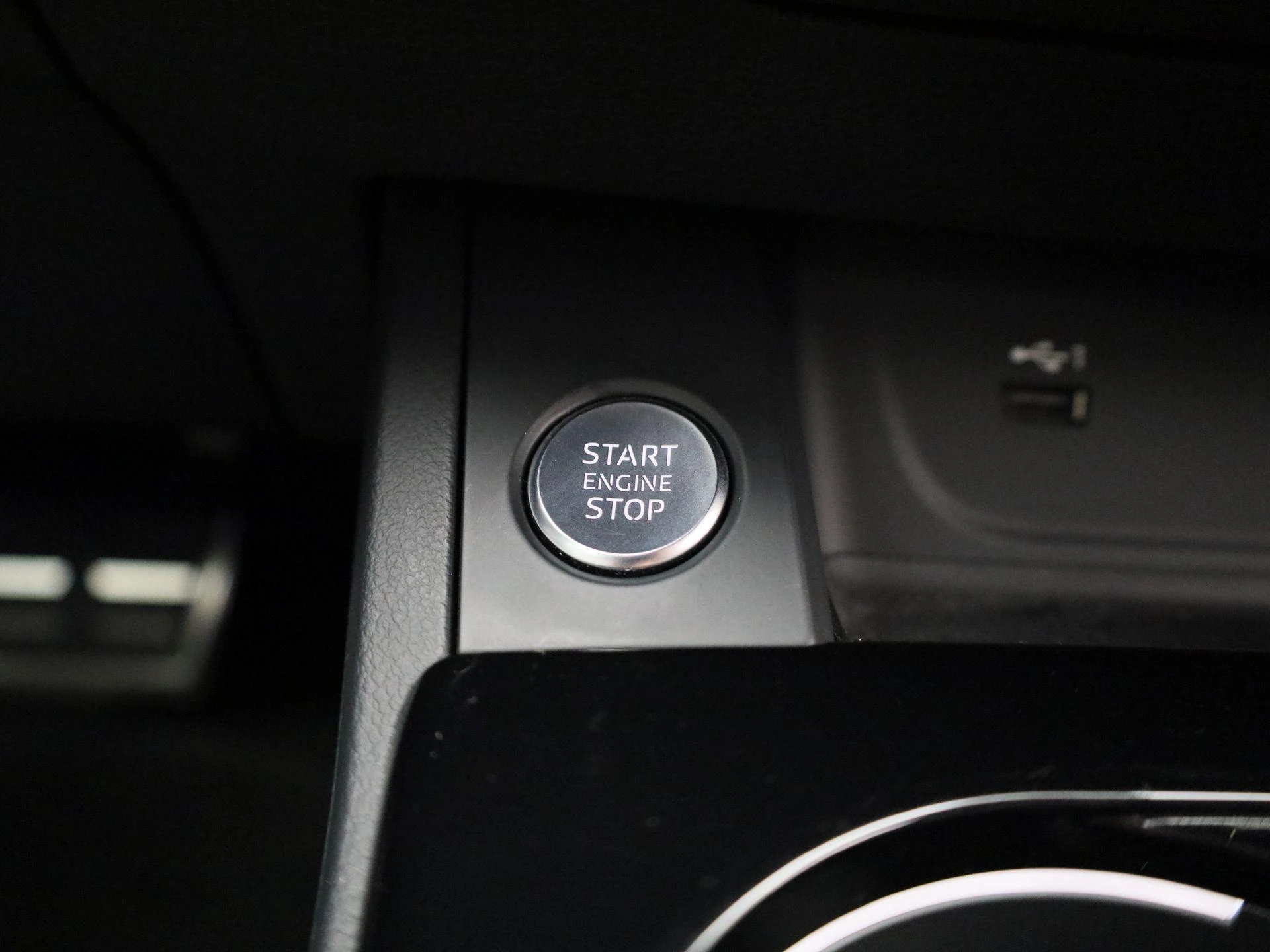 Audi-A4-image-35