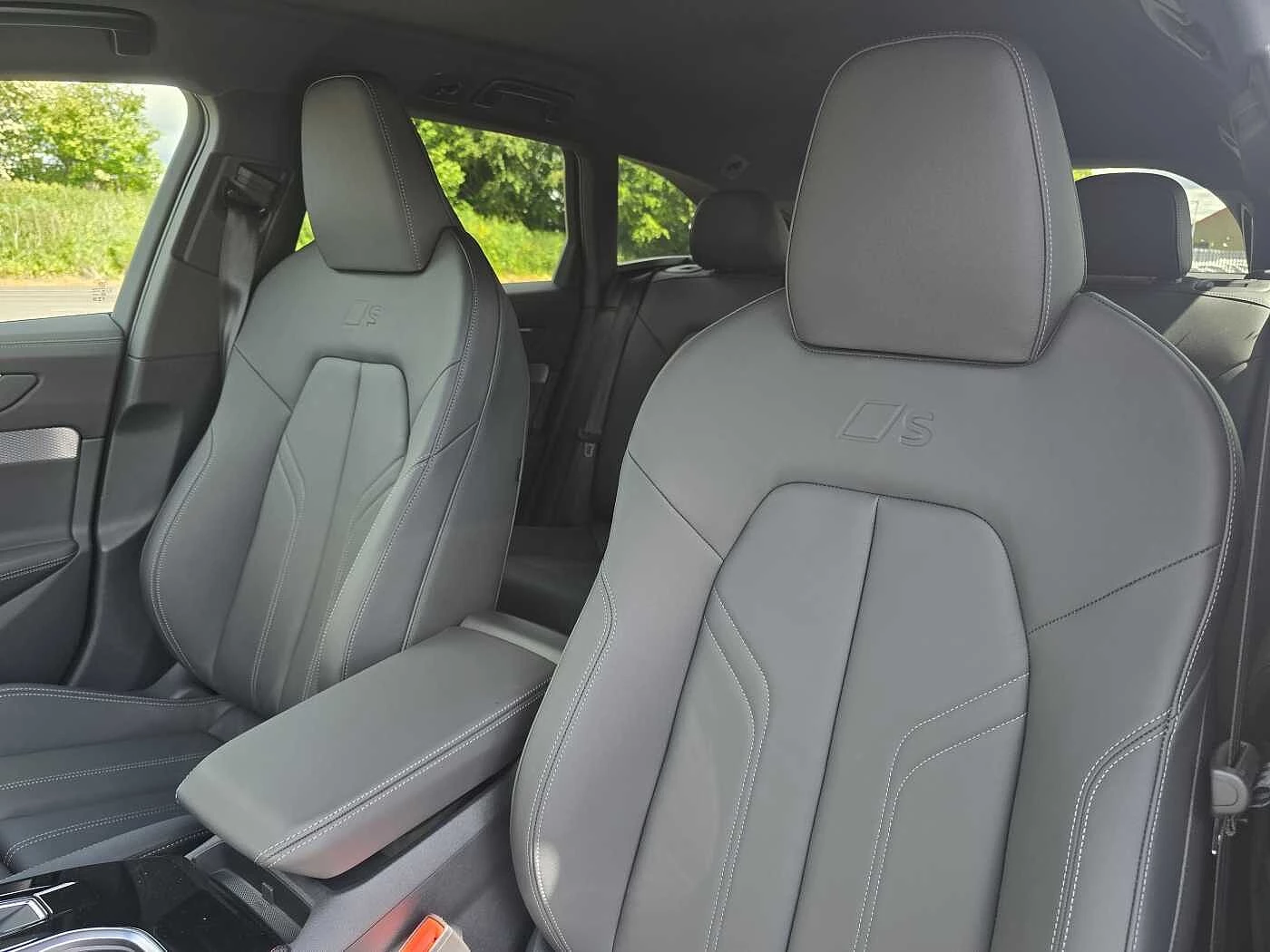 Audi-A6-image-9