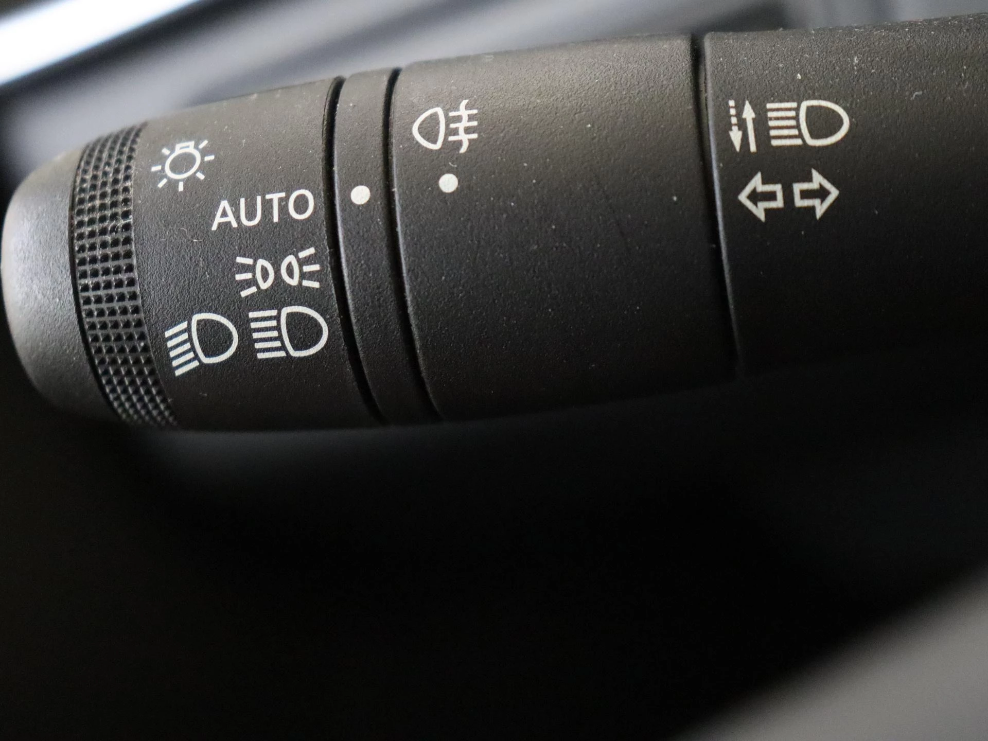 Renault-Clio-image-21