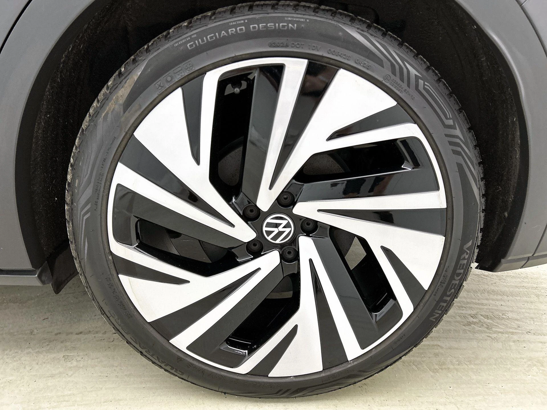 Volkswagen-ID.4-image-48