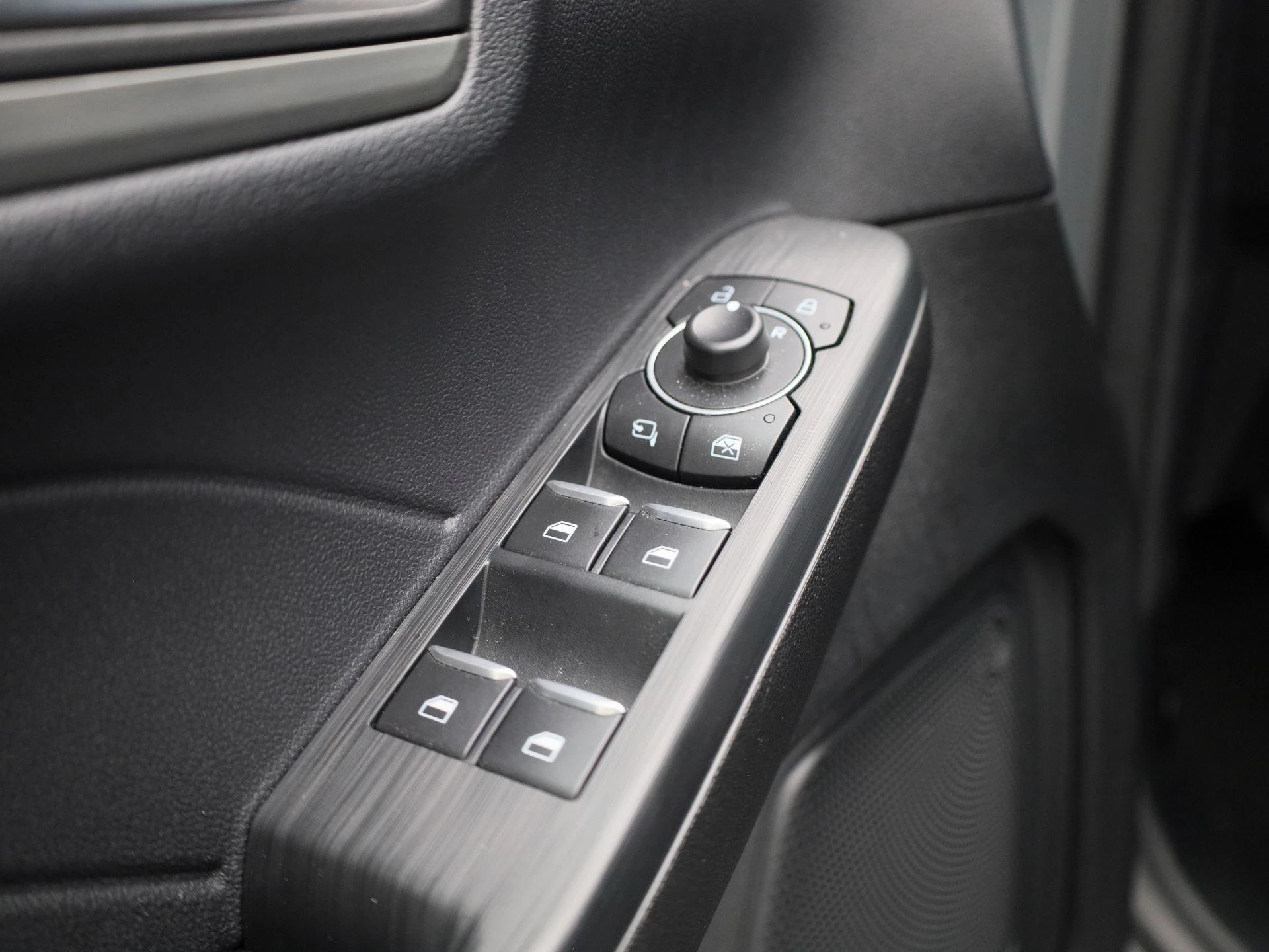 Ford Kuga 2.5 PHEV Titanium