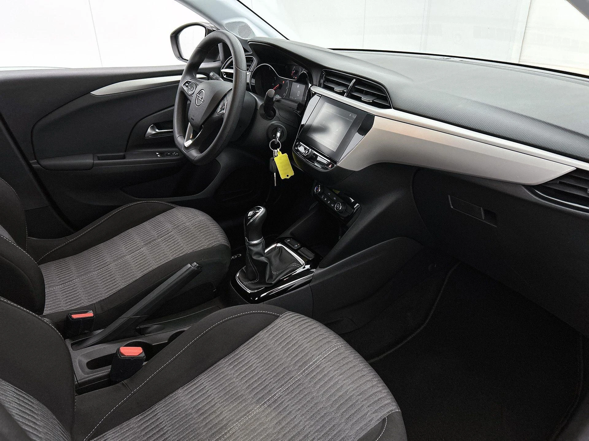 Opel-Corsa-image-19