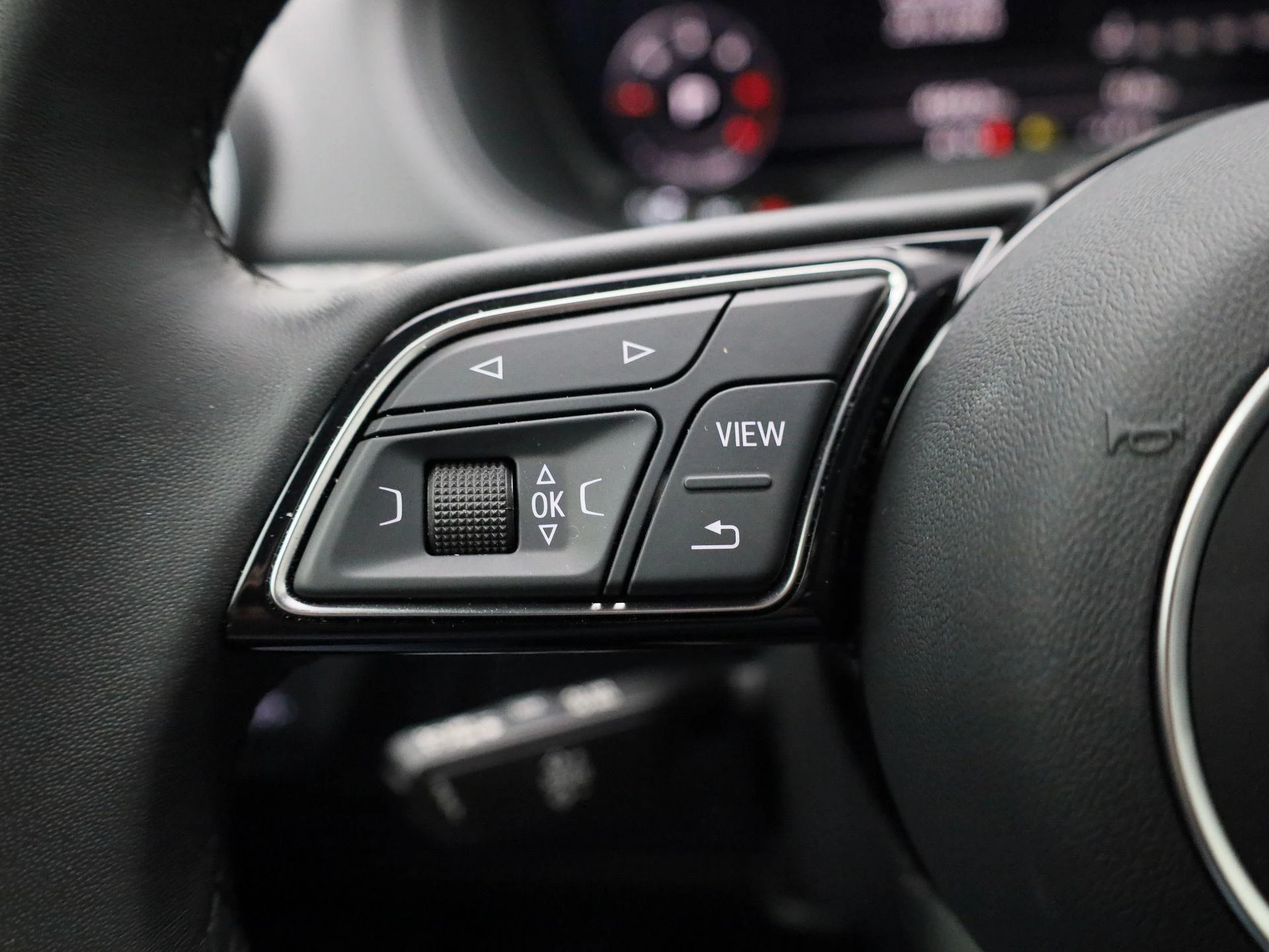 Audi Q2 2.0 30 TDI 85kW S tron Zetelverw. | Camera | Cruis