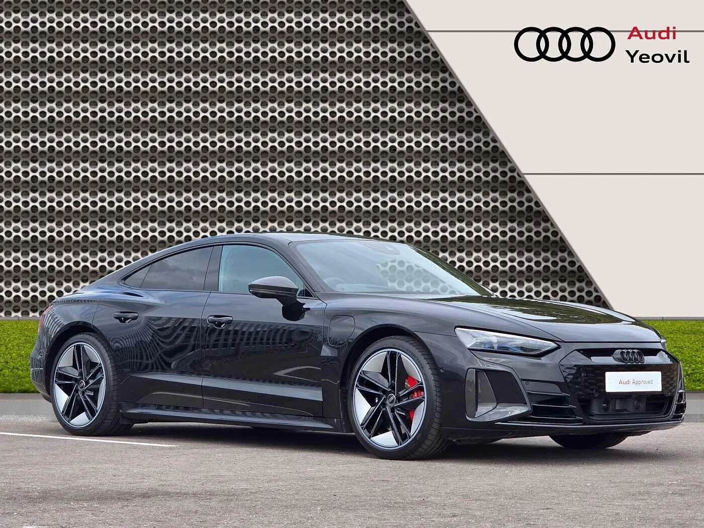 Audi-e-tron GT-image-14