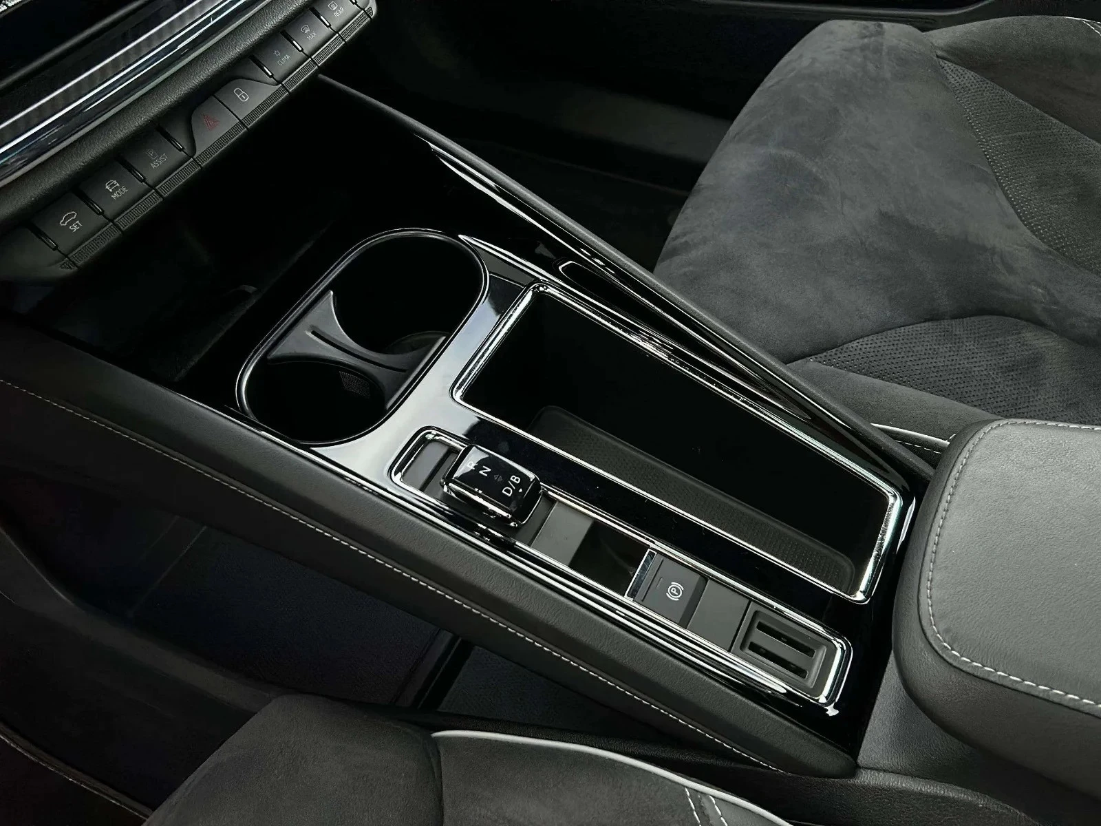 Škoda-Enyaq iV-image-15