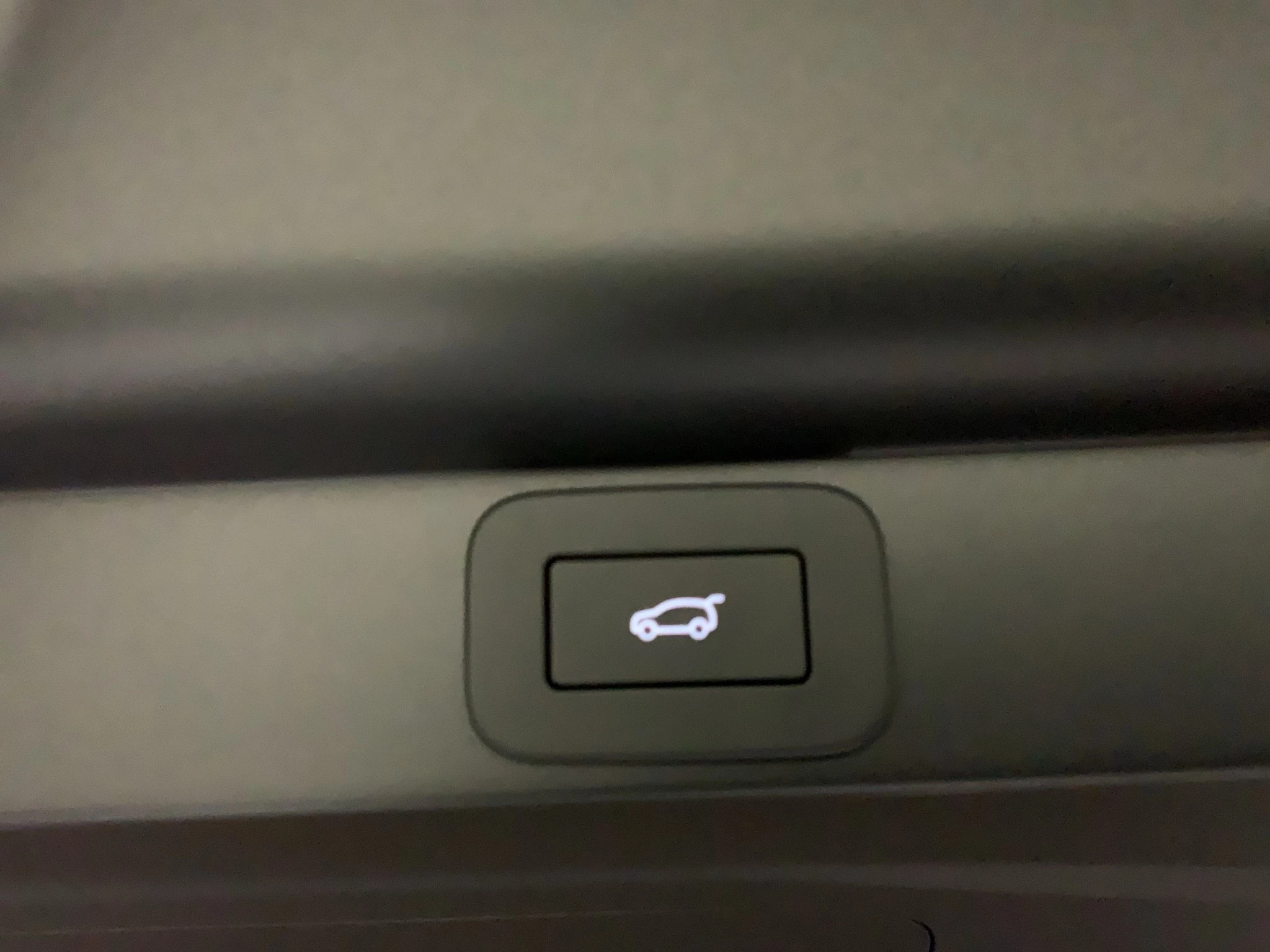 Land Rover-Range Rover-image-17