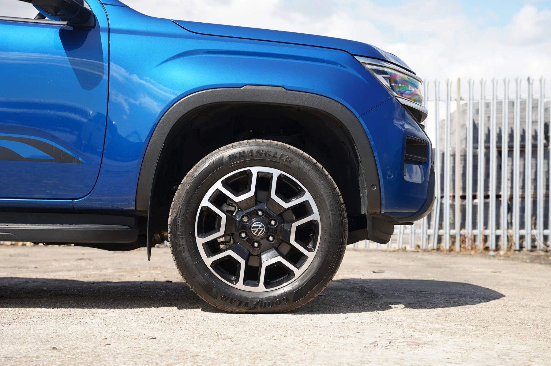 Volkswagen-Amarok-image-35