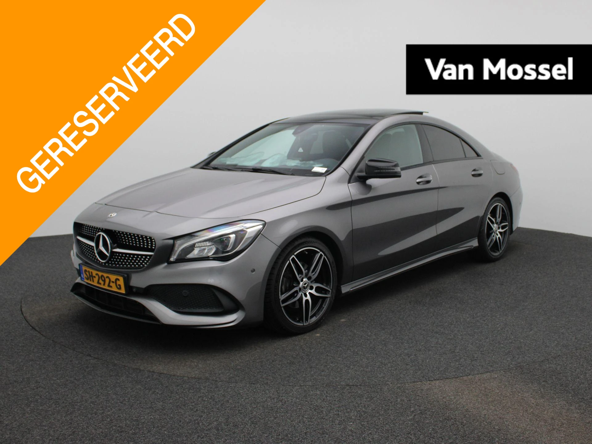 Mercedes-Benz-CLA-image-0
