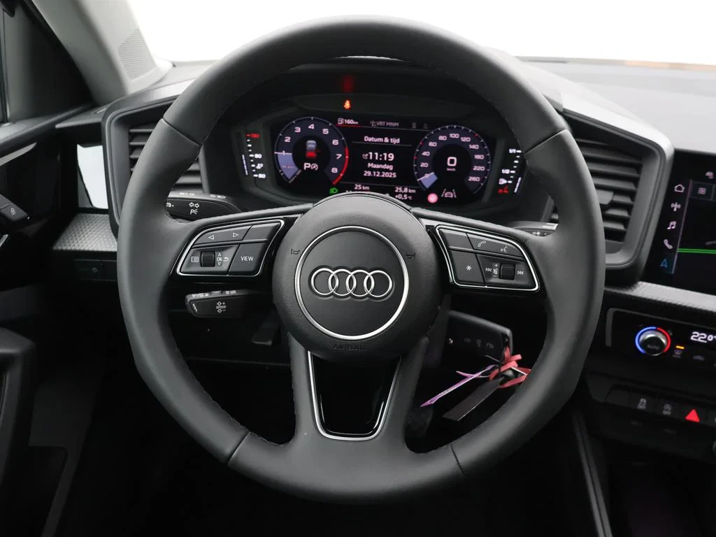 Audi-A1 Sportback-image-13