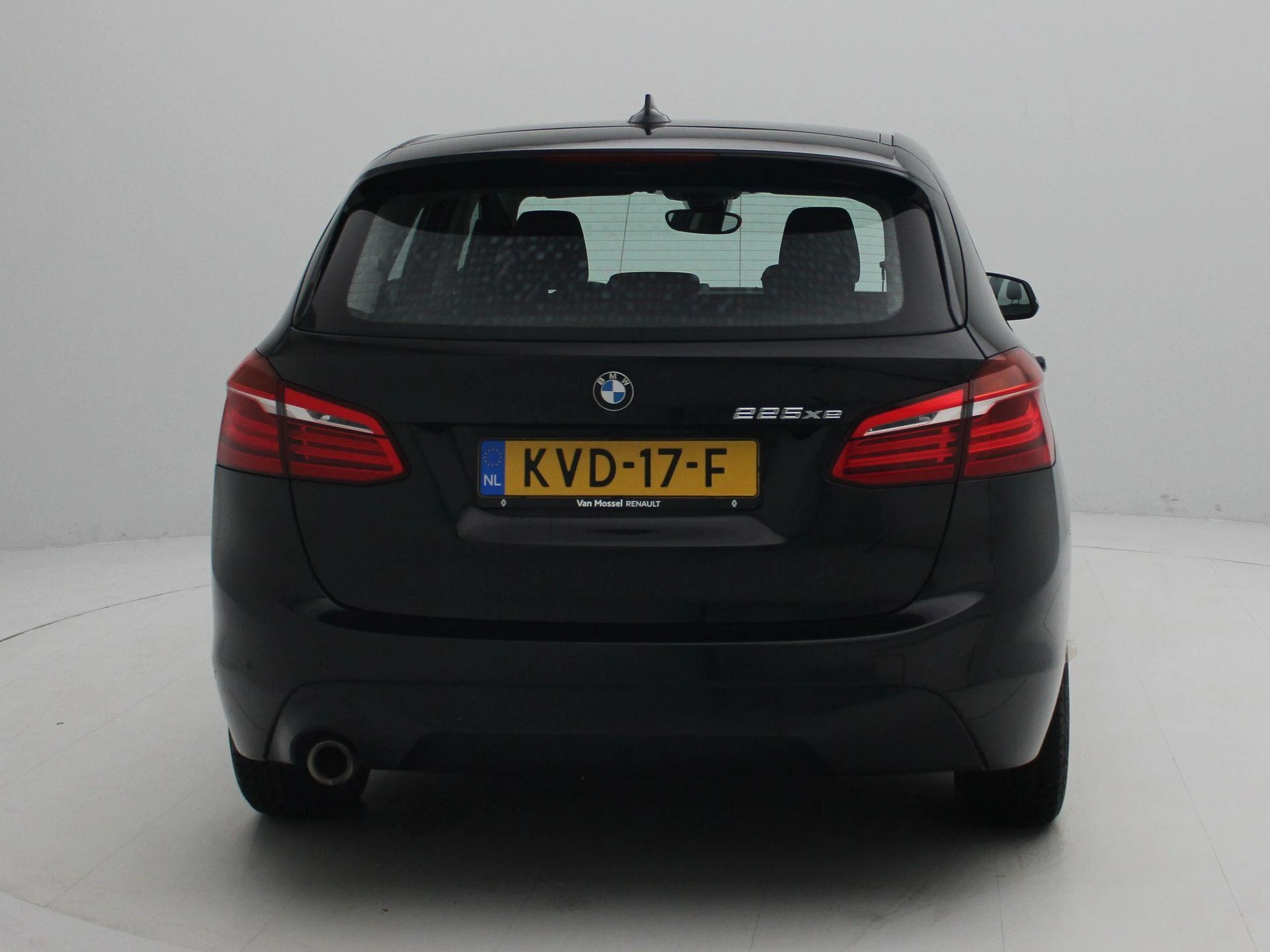 BMW-2 Serie-image-4