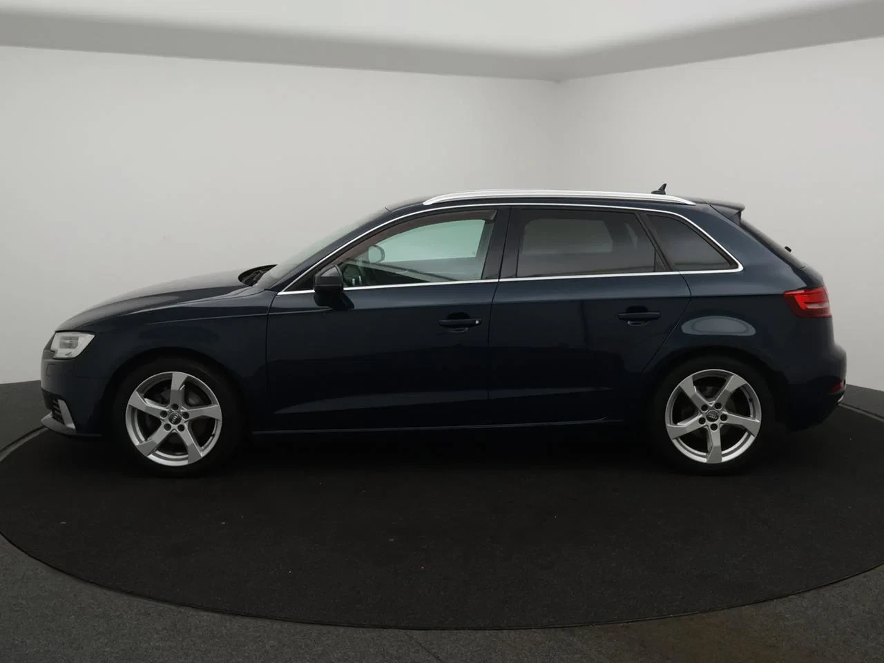 Audi A3 Sportback 1.0 TFSI 116pk Sport * NAVI*BLTH*CRUISE*PDC*...