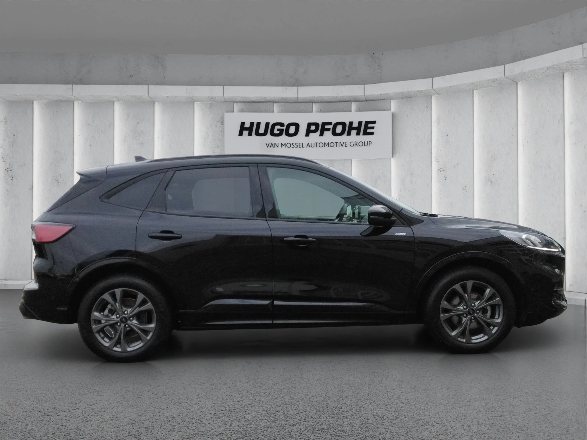 Ford Kuga ST-Line X*PANO*AHK*KAM*ACC*NAVI*SOUND-SYS.