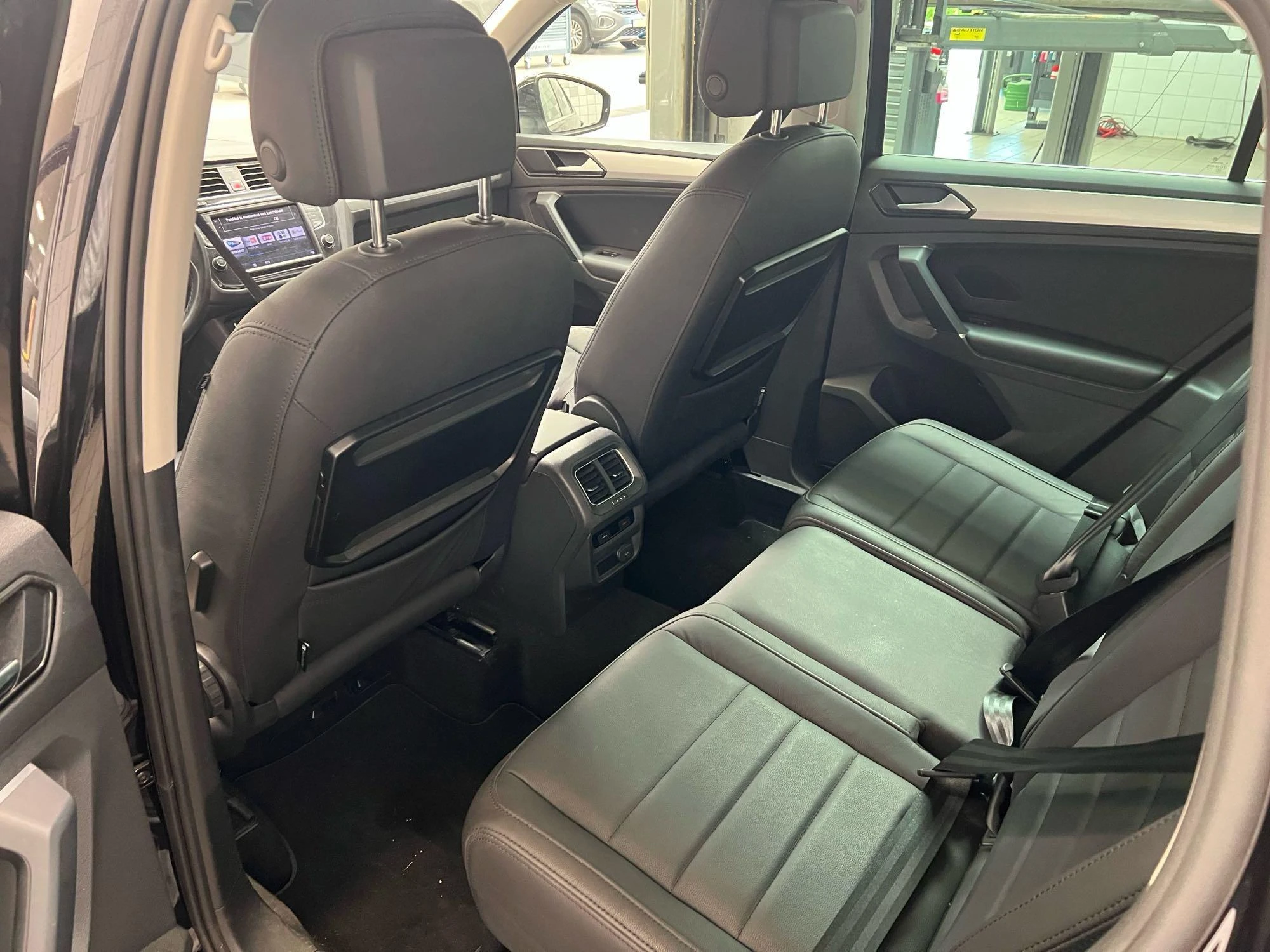 Volkswagen Tiguan 1.4 TSI Connected Series