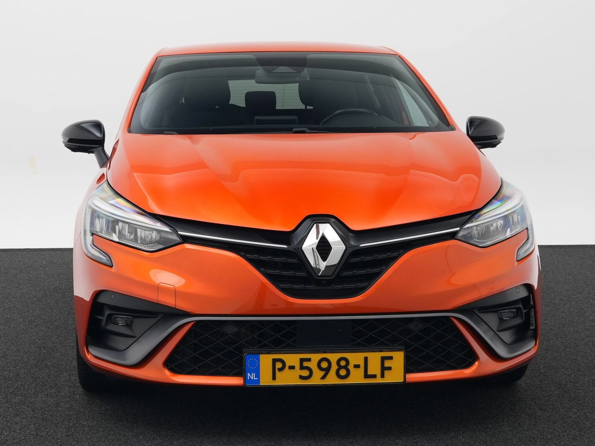 Renault Clio 1.6 E-Tech Hybrid 140 Initiale Paris