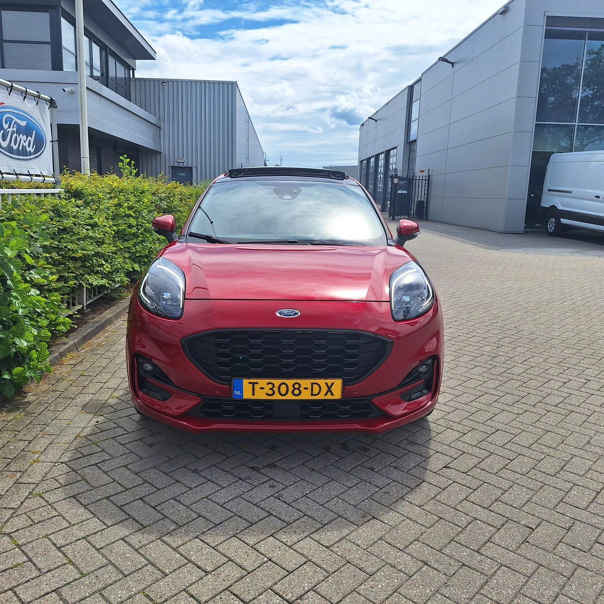 Ford Puma 1.0 EcoBoost Hybrid ST-Line X