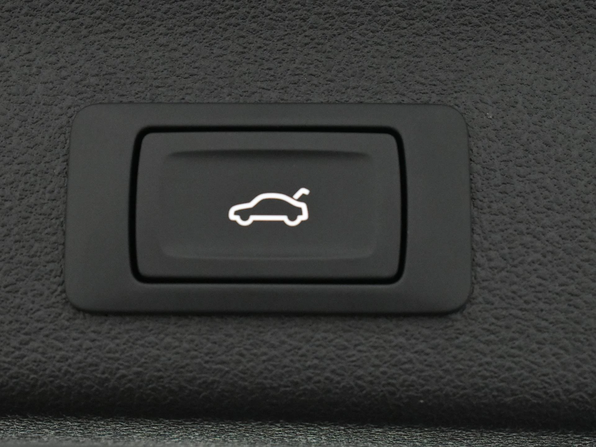 Audi A6 Avant 40 TFSI Advanced edition
