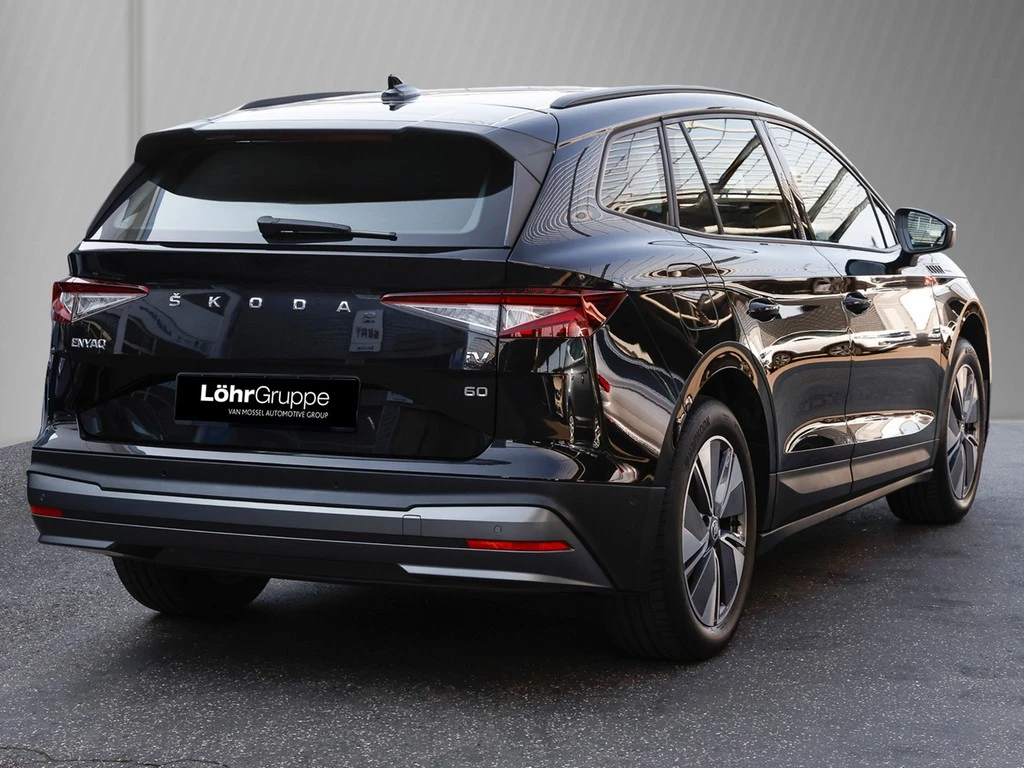 Škoda-Enyaq iV-image-3