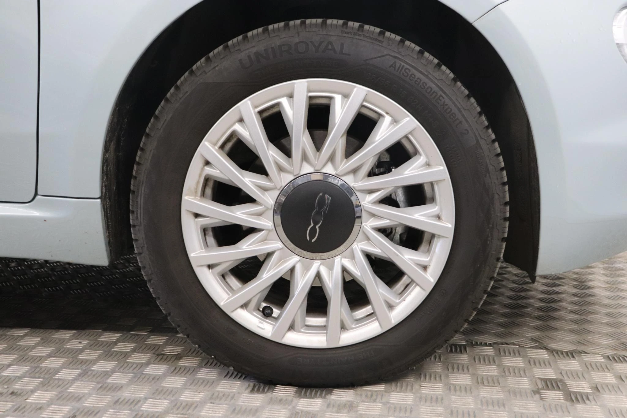 Fiat 500 (3-d) 1.0 Hybrid 70 Dolcevita 51kW