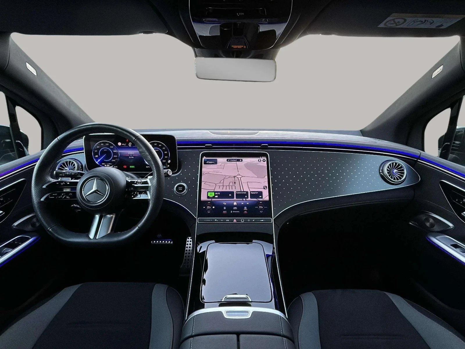 Mercedes-Benz-EQE-image-12