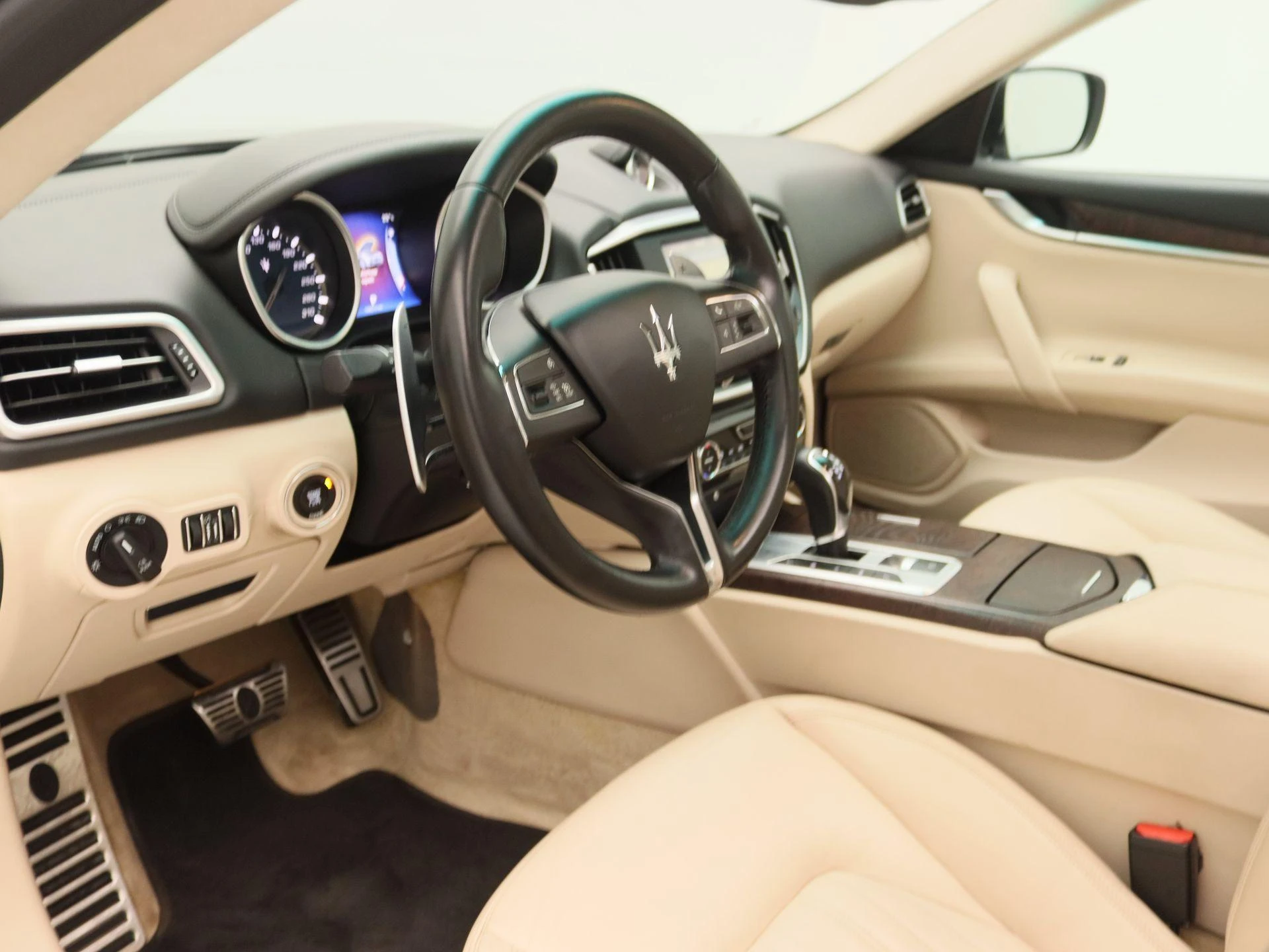 Maserati-Ghibli-image-22