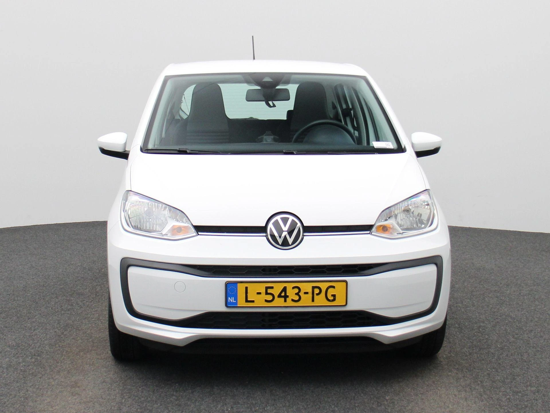 Volkswagen-up!-image-2